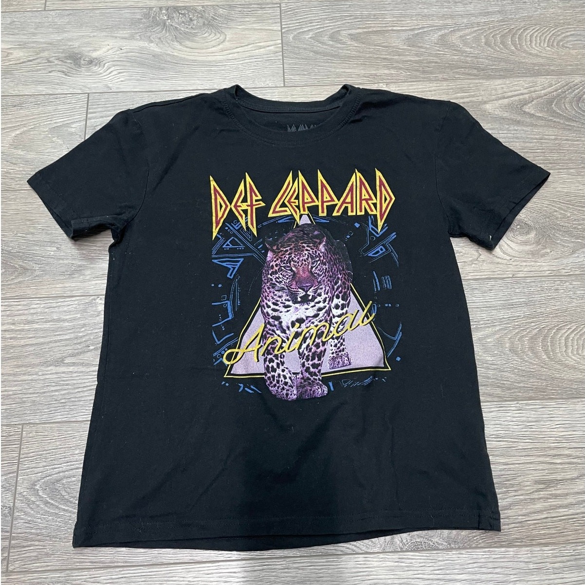 Def Leppard Animal T-Shirt Vintage Graphic Band Tee Black Short Sleeve Size S