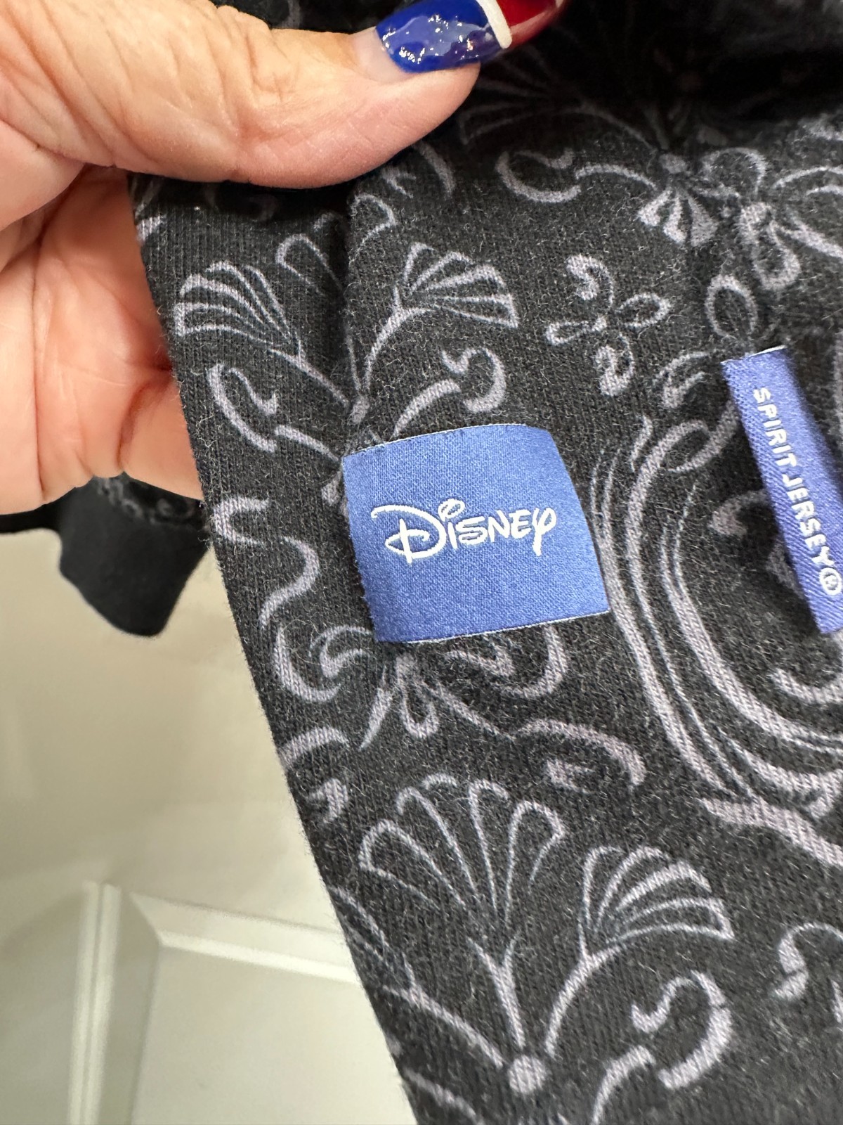RARE – Disneyland Club 33 Exclusive Black Gold Haunted Mansion Spirt Jersey XXL