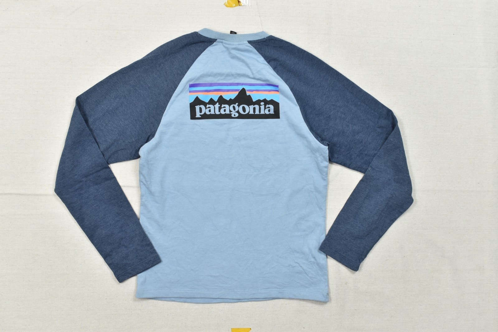 Patagonia Organic Cotton Raglan Long Sleeve Tee Shirt S Light Blue Navy Crewneck
