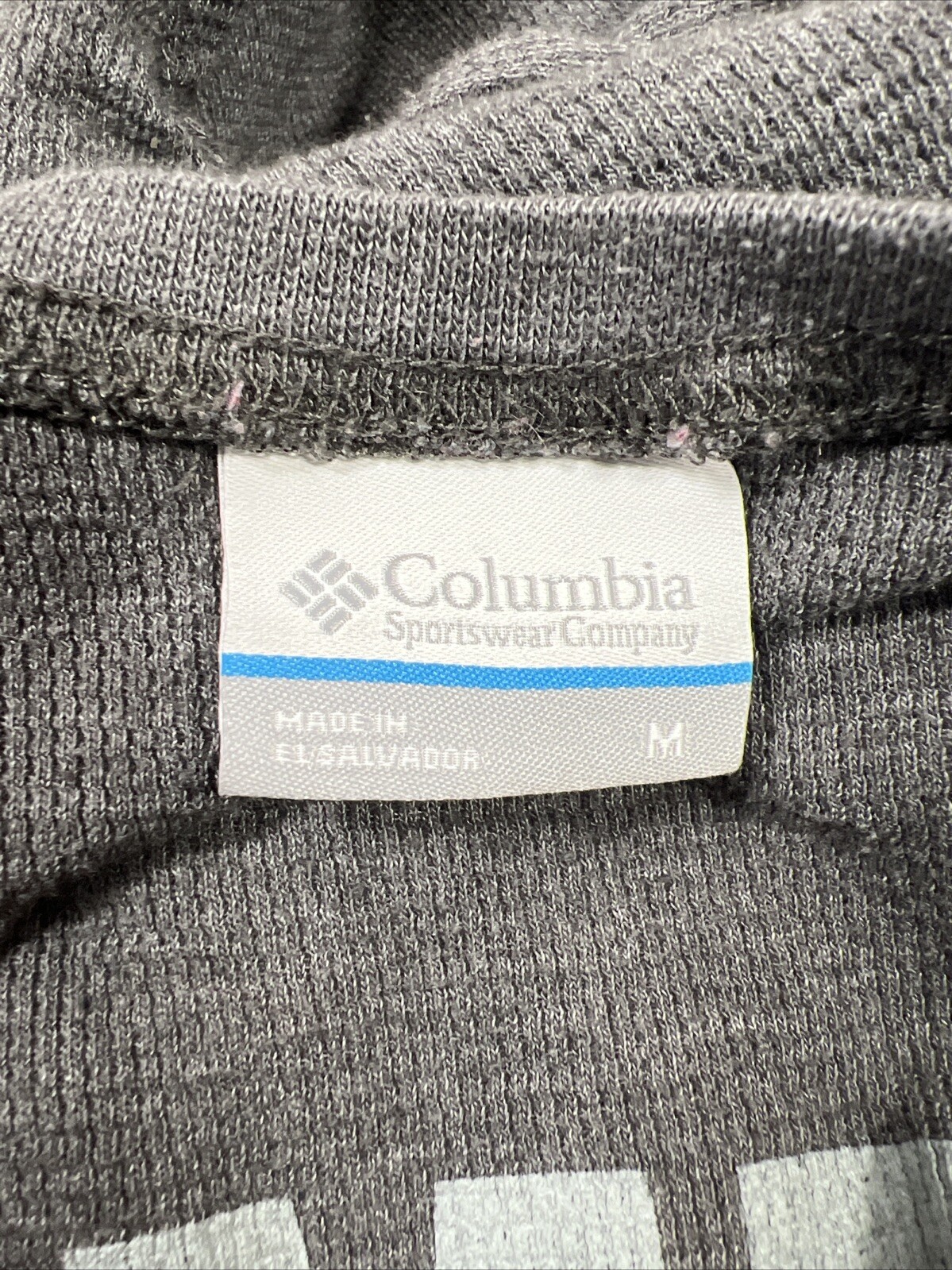 Columbia Sportswear Men’s Medium Gray Waffle Knit Long Sleeve Crew Neck Shirt