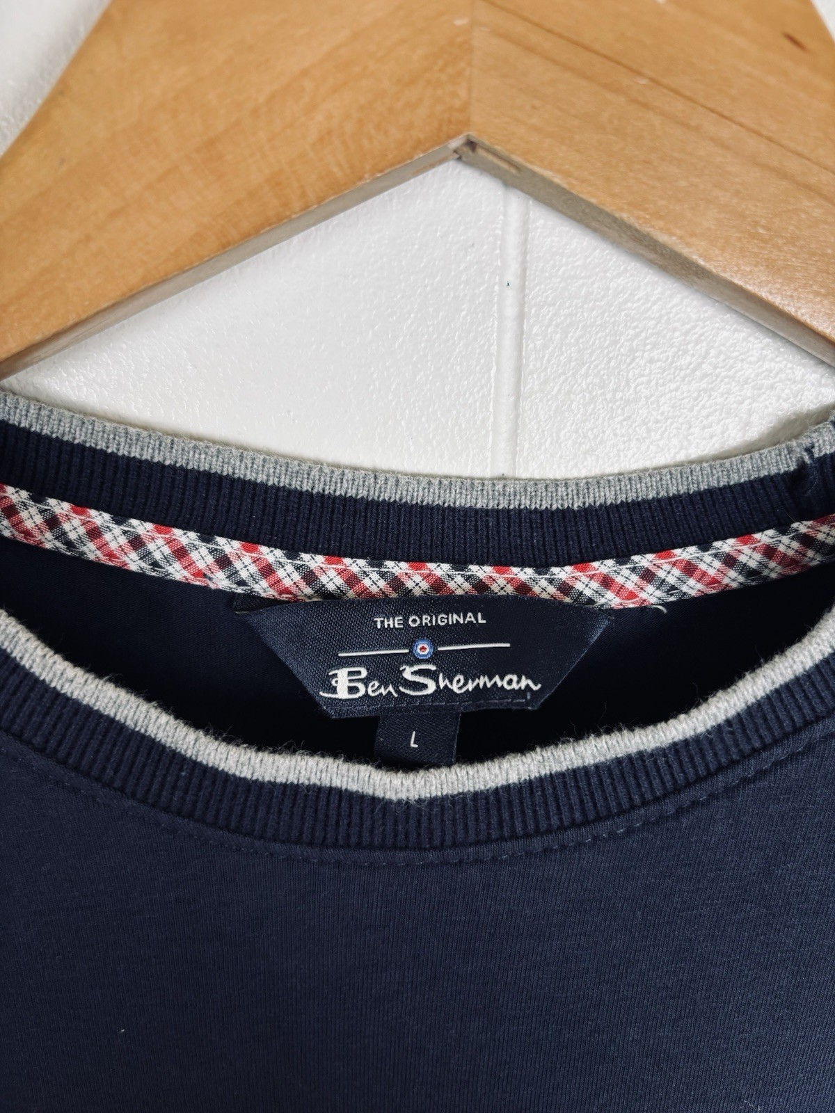 Ben Sherman The Original Men’s Large Navy Blue Gray Striped T-Shirt Short Sleeve