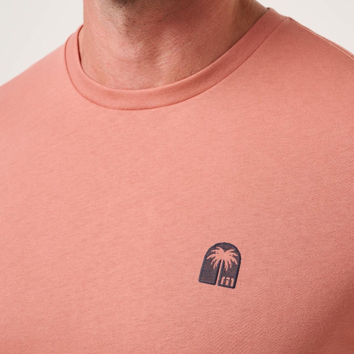 TravisMathew Top Places Solid T-Shirt – Men’s