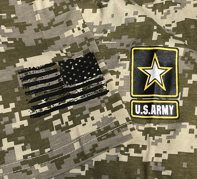 *NWT* MEN’S U.S. ARMY (Size XL) DIGITAL / DESERT CAMO T-SHIRT