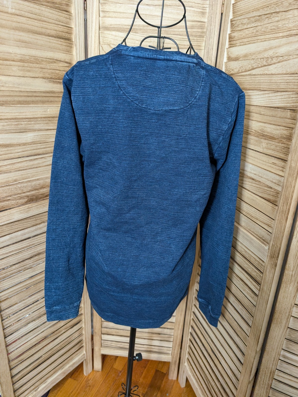 Stripes Blue Long Sleeve T-Shirt Men’s NWT