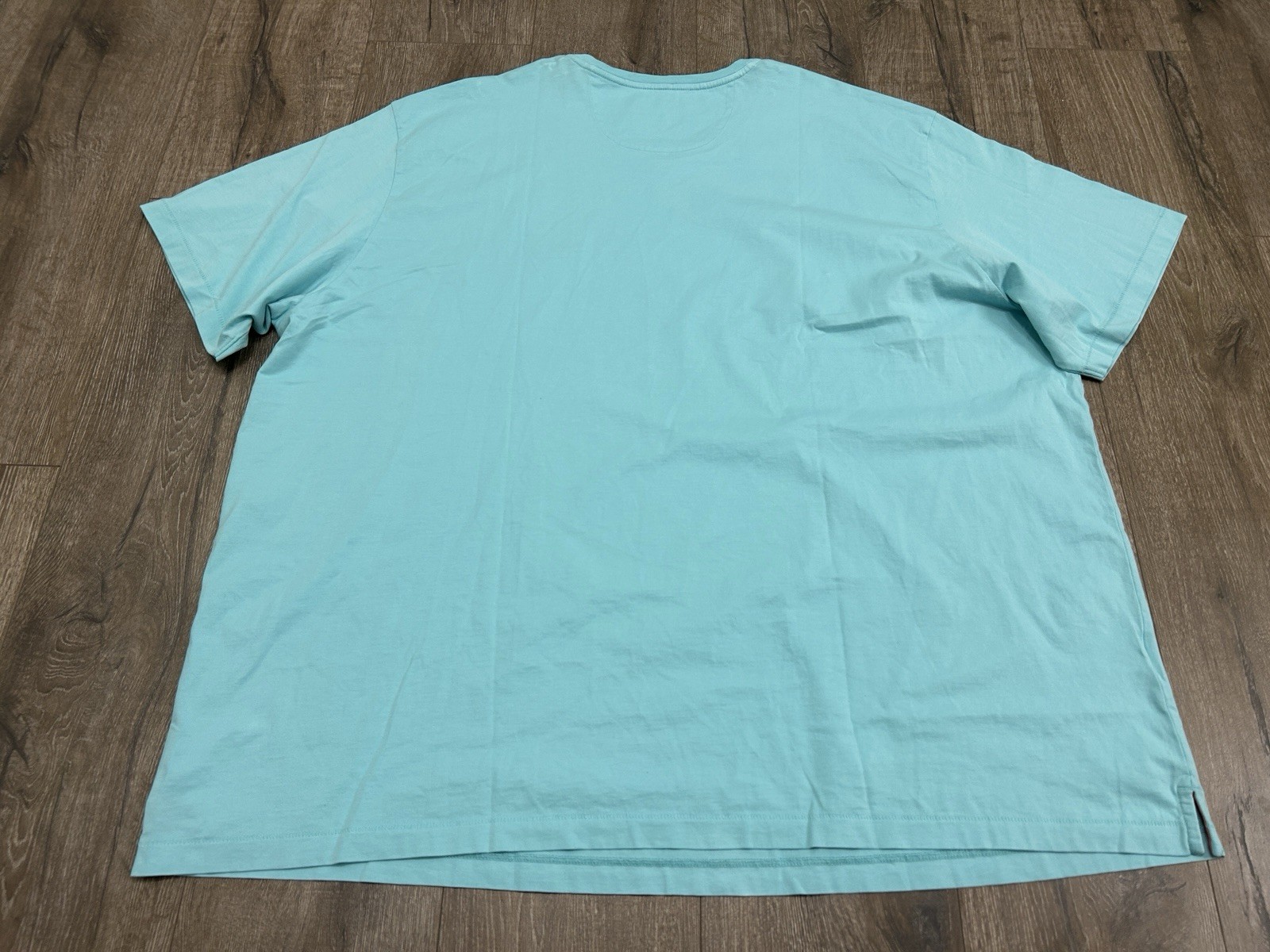 Tommy Bahama T Shirt Men’s 4XLB Blue Swell V Neck Short Sleeve Pima Cotton NEW