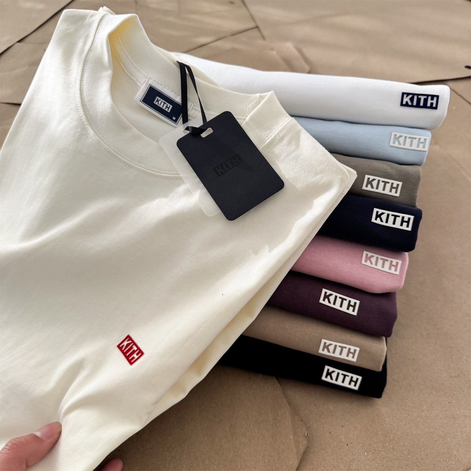 Kith Simple Flocked Small Box Logo Loose Neck Solid Color Short Sleeve Couple