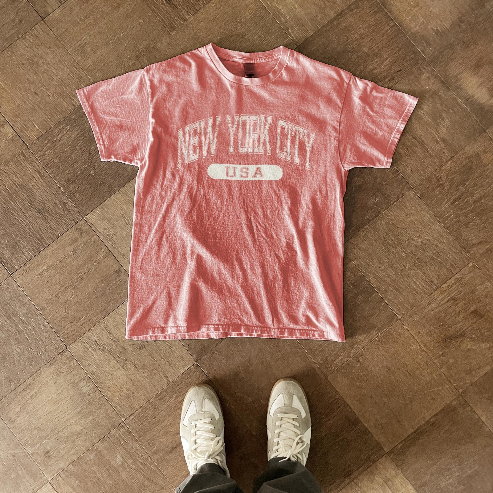New York City USA University Font Varsity Tourist Tee Vintage Look Classic