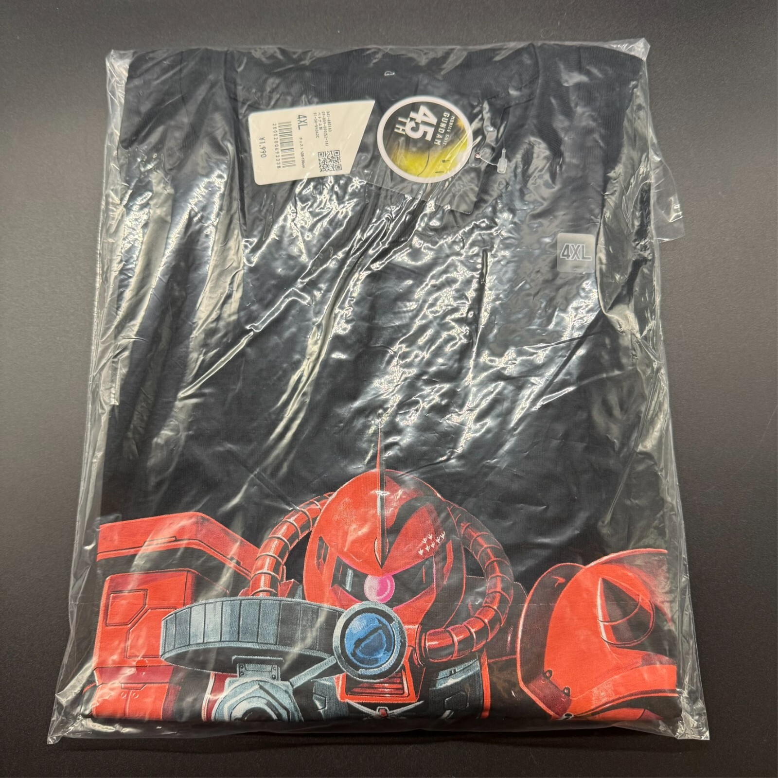 UNIQLO Mobile Suit GUNDAM 45th Anniversary UT Graphic T-Shirt XS – 4XL Japan