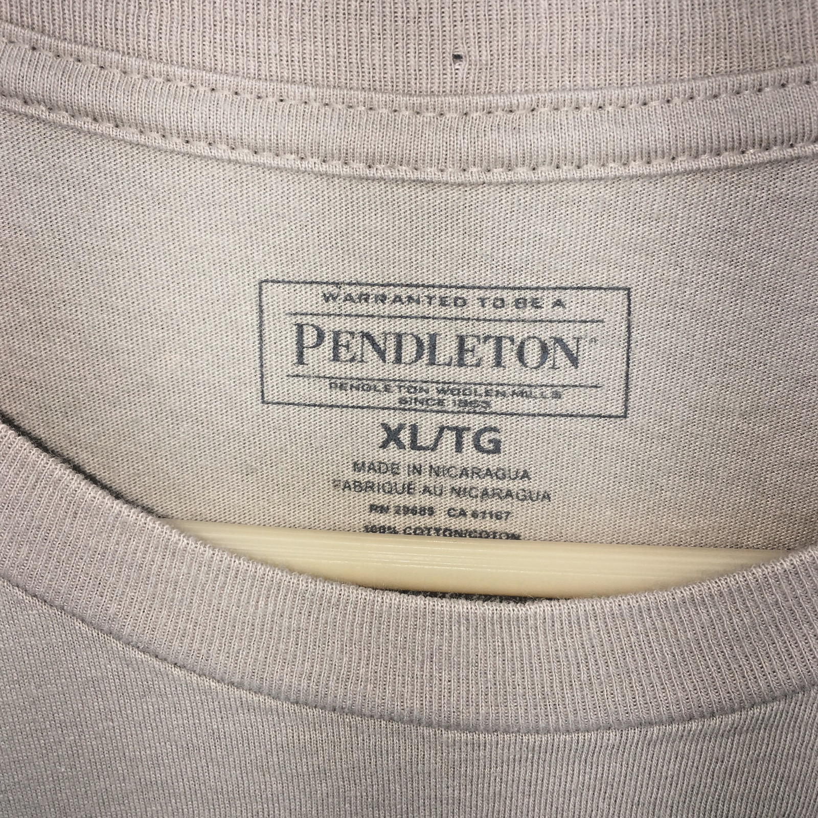 Pendleton Men’s Shirt XL Graphic T-Shirt Woolen Mills Portland Oregon