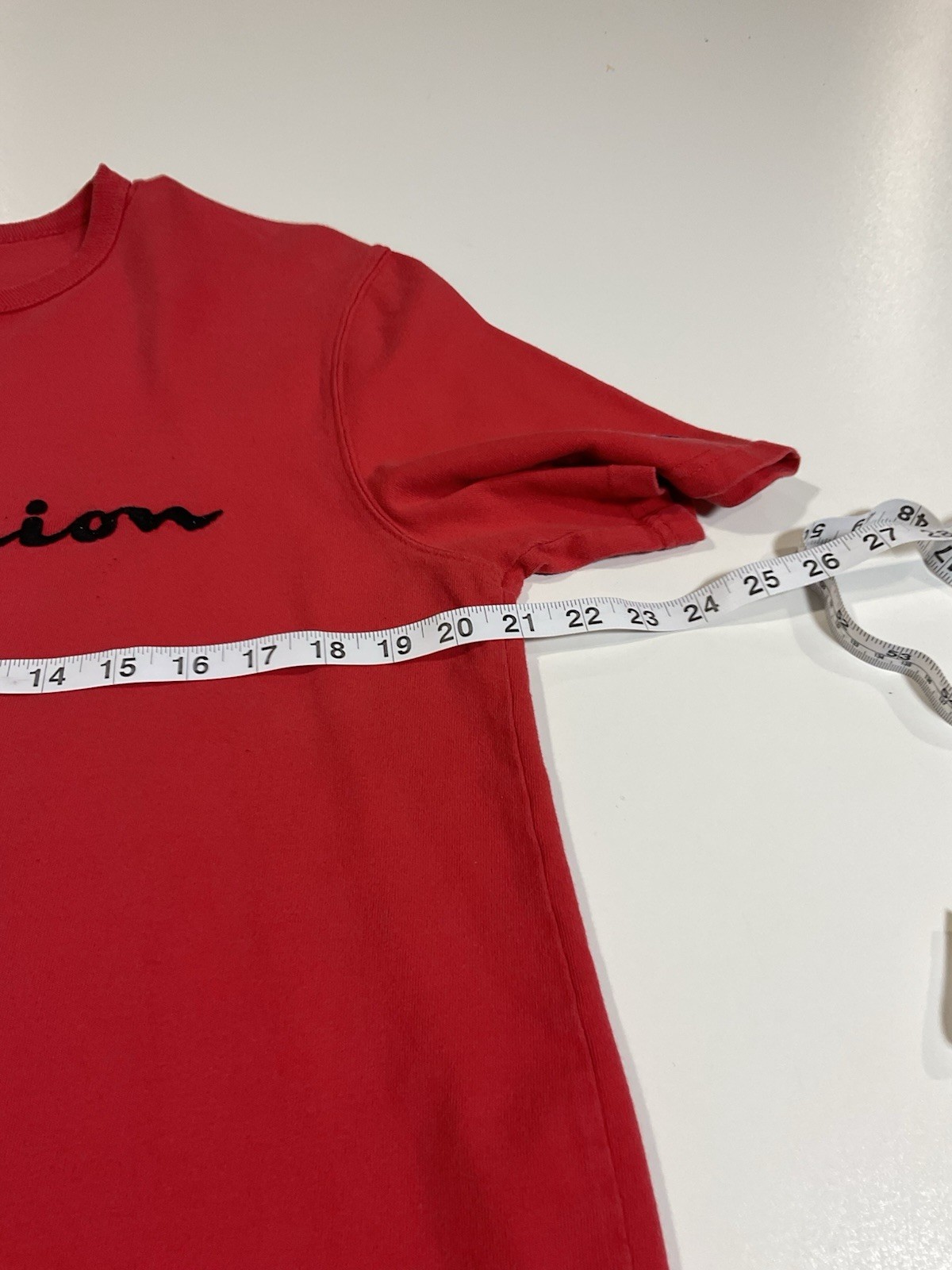 Champion Embroidered Script Logo T Shirt Sz L Red Sportswear