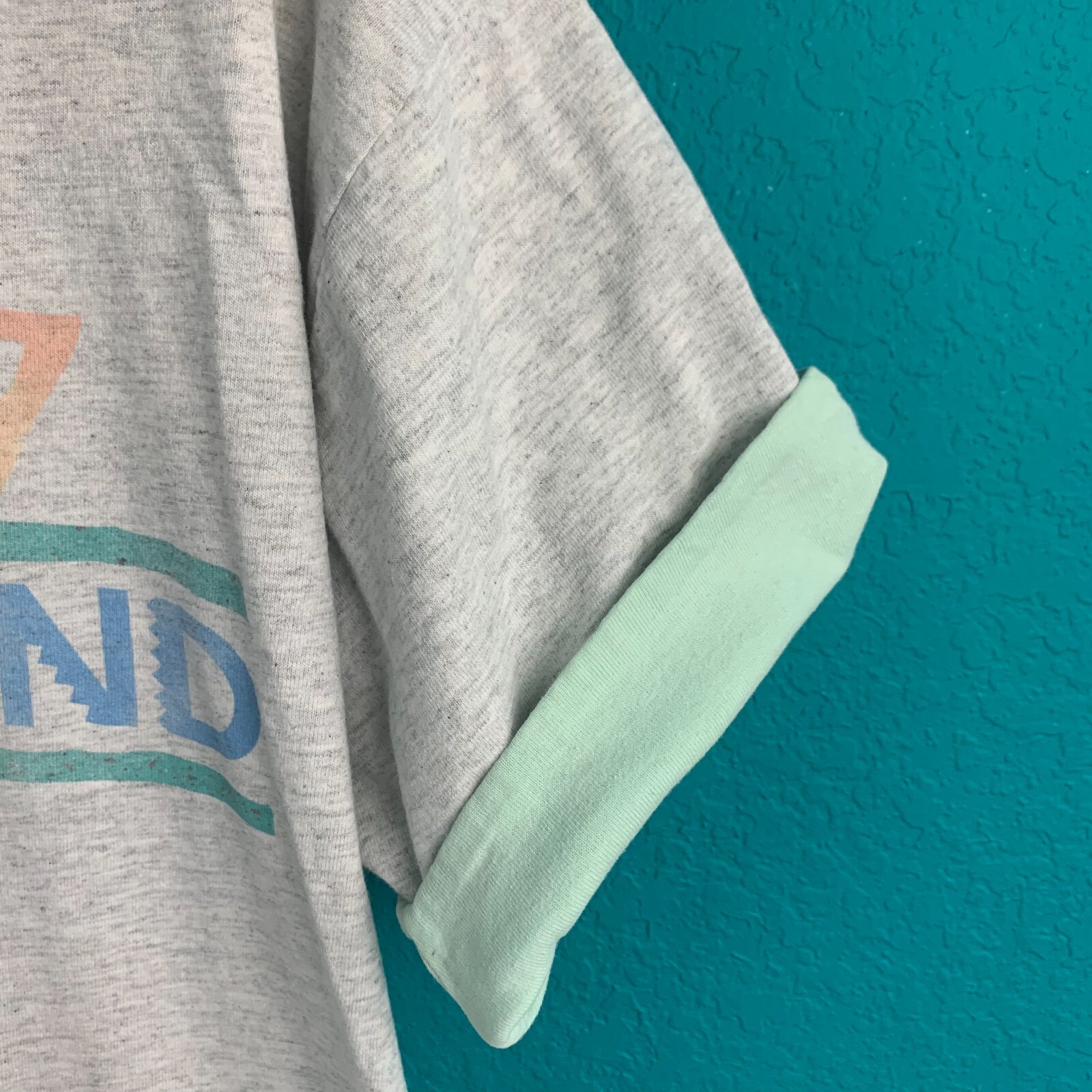 Vtg Wilson Beach Resort Native Sand 90’s Men’s Single Stitch Flip Cuff T-Shirt L