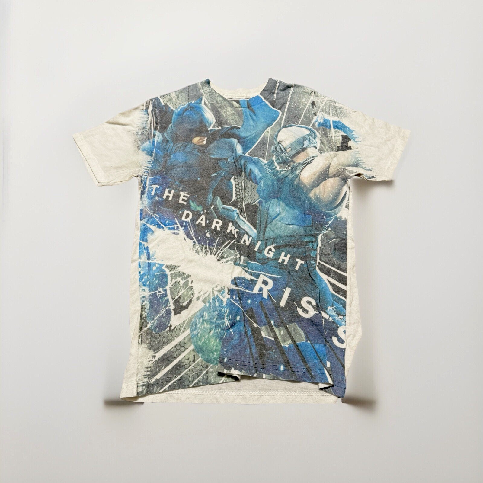 The Dark Knight Rises Batman Vs Bane DC Comics AOP Men’s Sz S Small T-shirt
