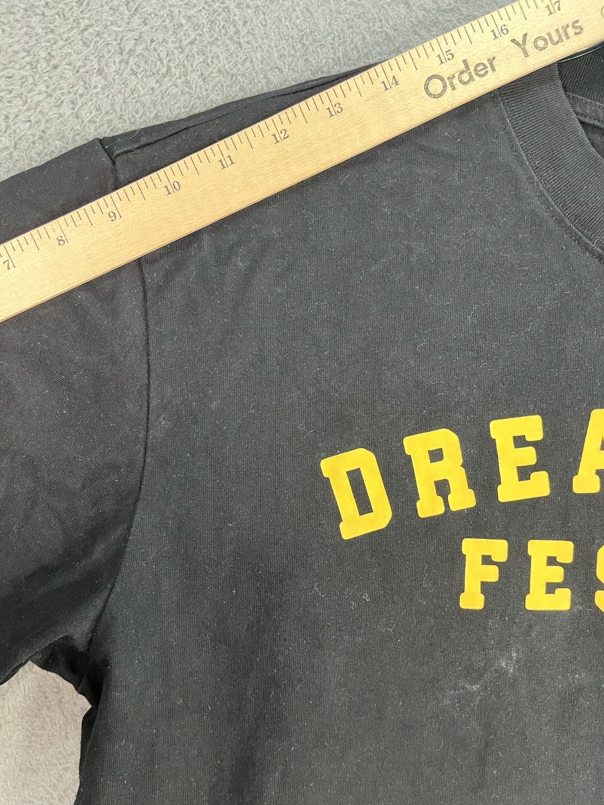 Dreamville T Shirt Mens Large Black Crew Neck Floral Magnolia Music Rap Cardinal