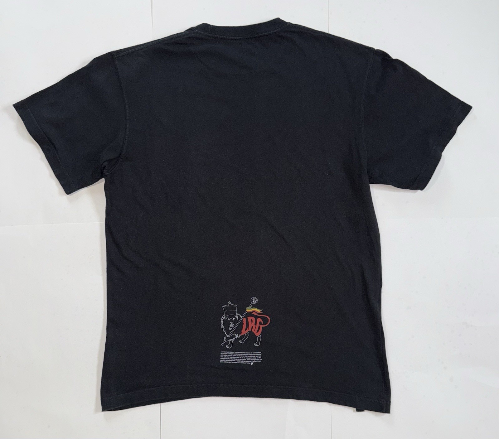 LRG Lion Graphic T‑Shirt – Black Size Large (22×29) Front & Back Print Excellent