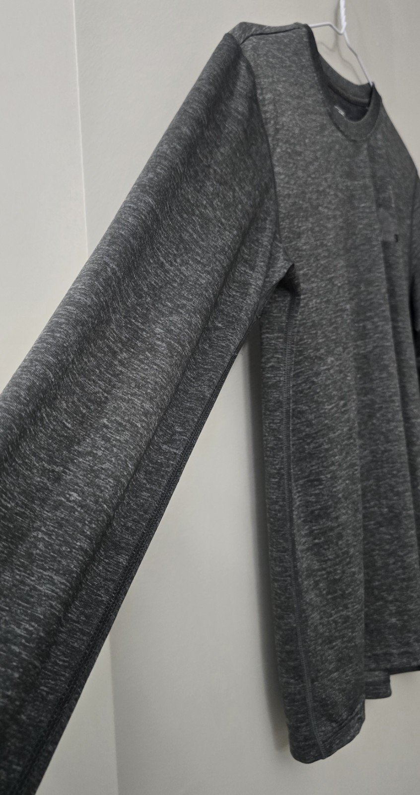 Addias Ultimate Tee Men’s Dark Gray Shirt Climate S