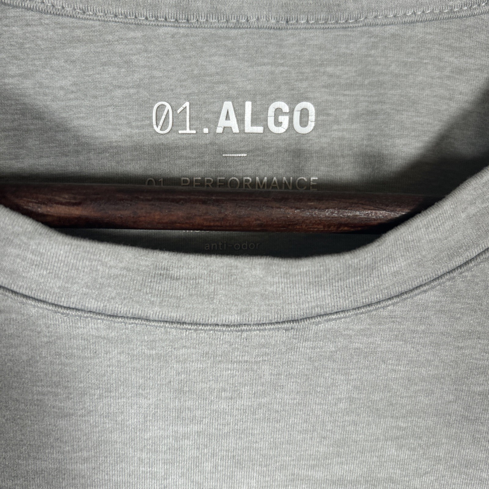 01. Algo Performance Athletic shirt Men’s Size L-TA Anti odor UV SPF 40 Quic Dri