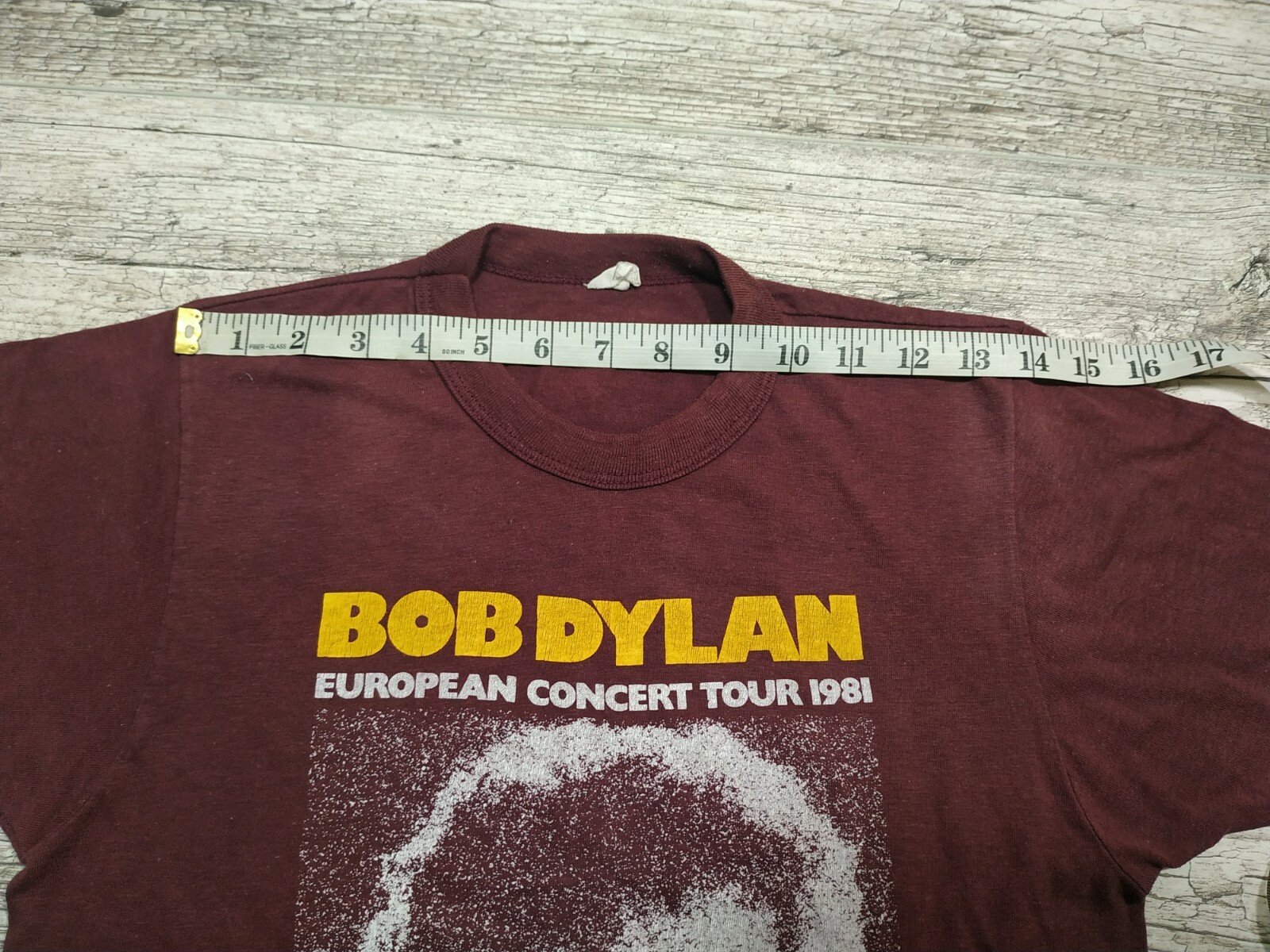 BOB DYLAN Vintage 1981 – Rare European Tour T Shirt – Small – Maroon