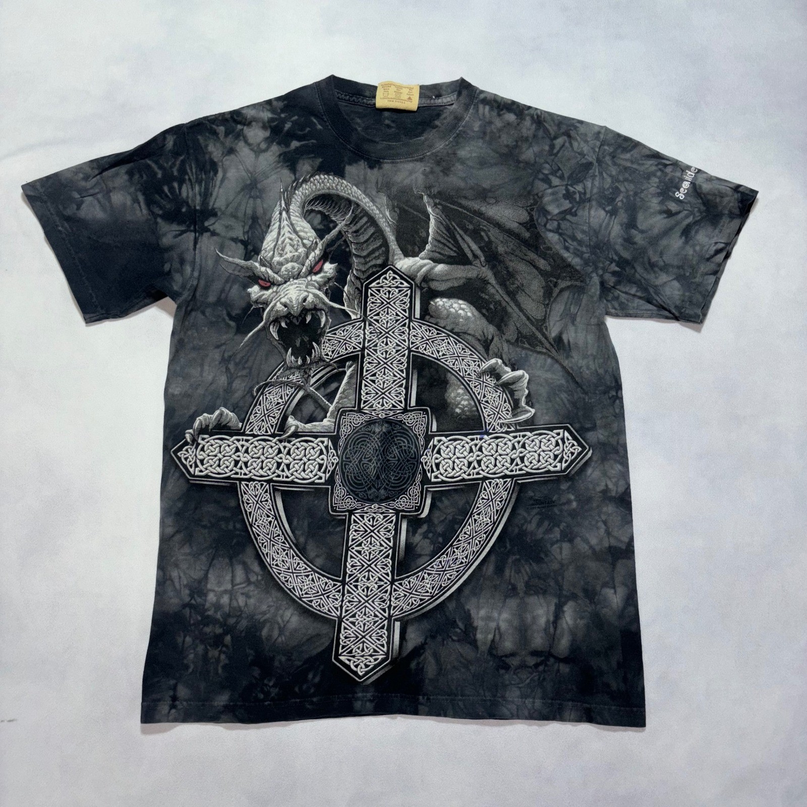 Vintage The Mountain Dragon Graphic T-Shirt Men’s Medium Fantasy Medieval Y2K