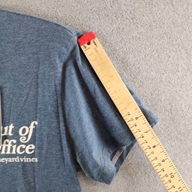 Vineyard Vines Out Of Office Dunes Graphic Tee Men’s S Key Largo Heather S/S