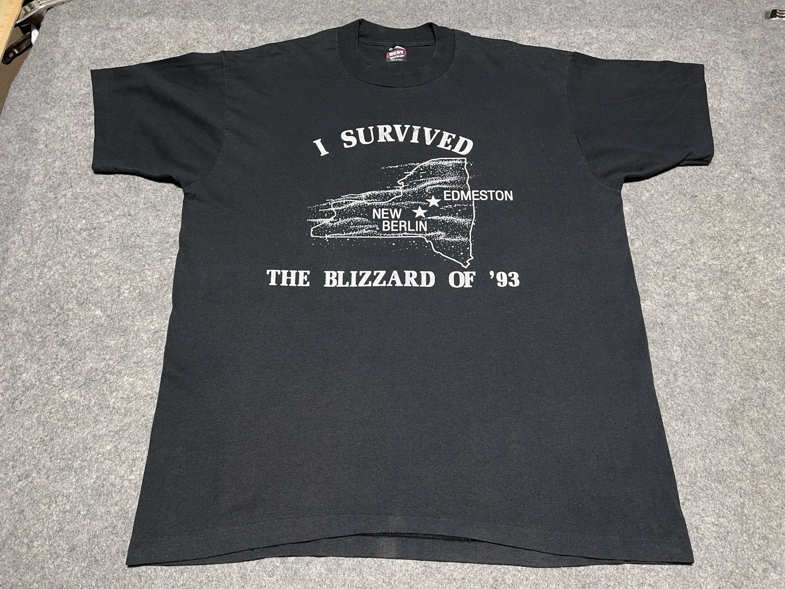 True Vintage Black NEW York New York SIngle Stitch I survived Blizzard ’93 Shirt