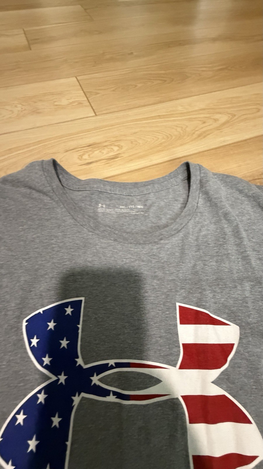 Under Armour Men’s Gray USA Flag Graphic Logo Crew Neck Short Sleeve T-Shirt 2XL