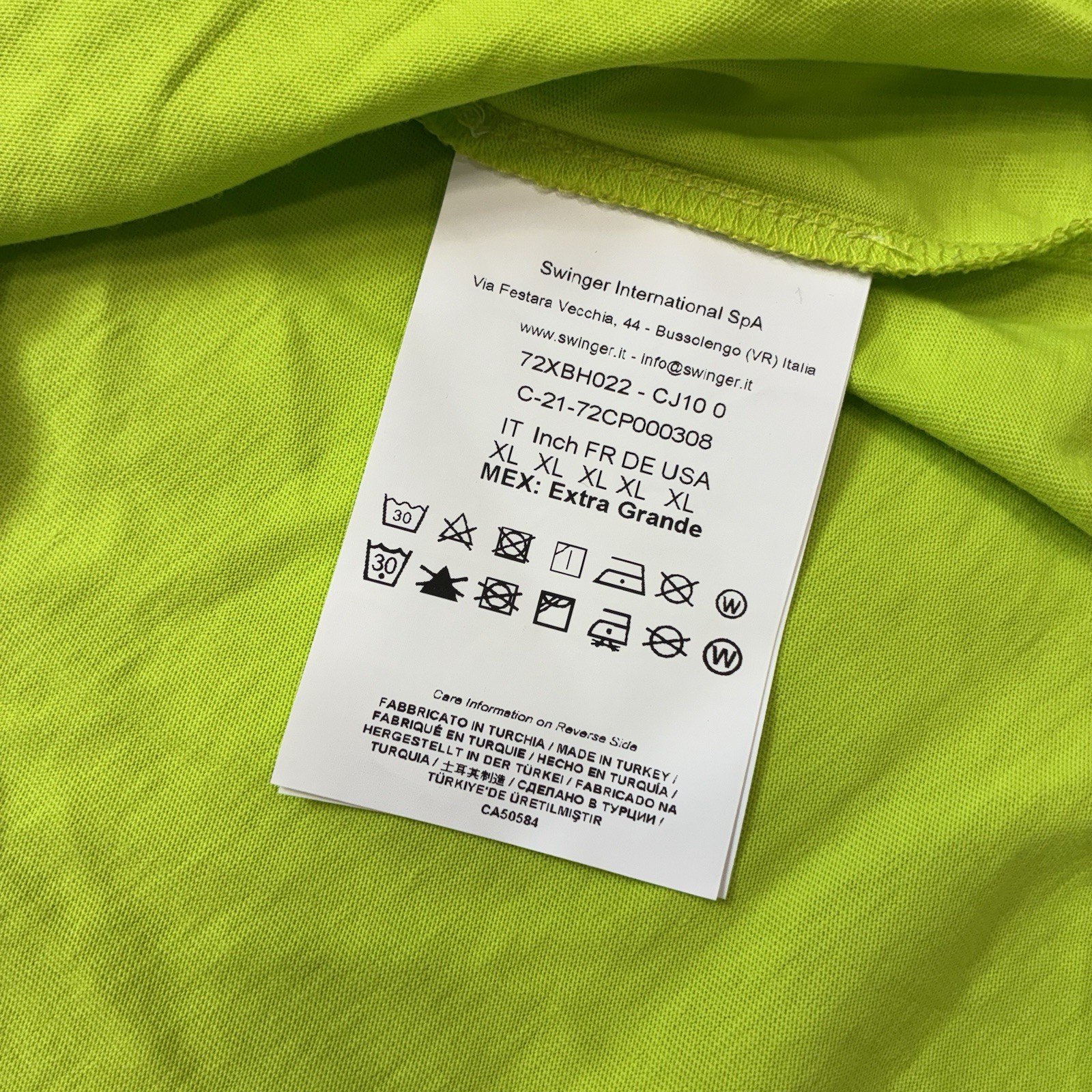 100% Authentic Lamborghini Short Sleeve T-Shirt Mens XL Sportswear Fit MSRP $200