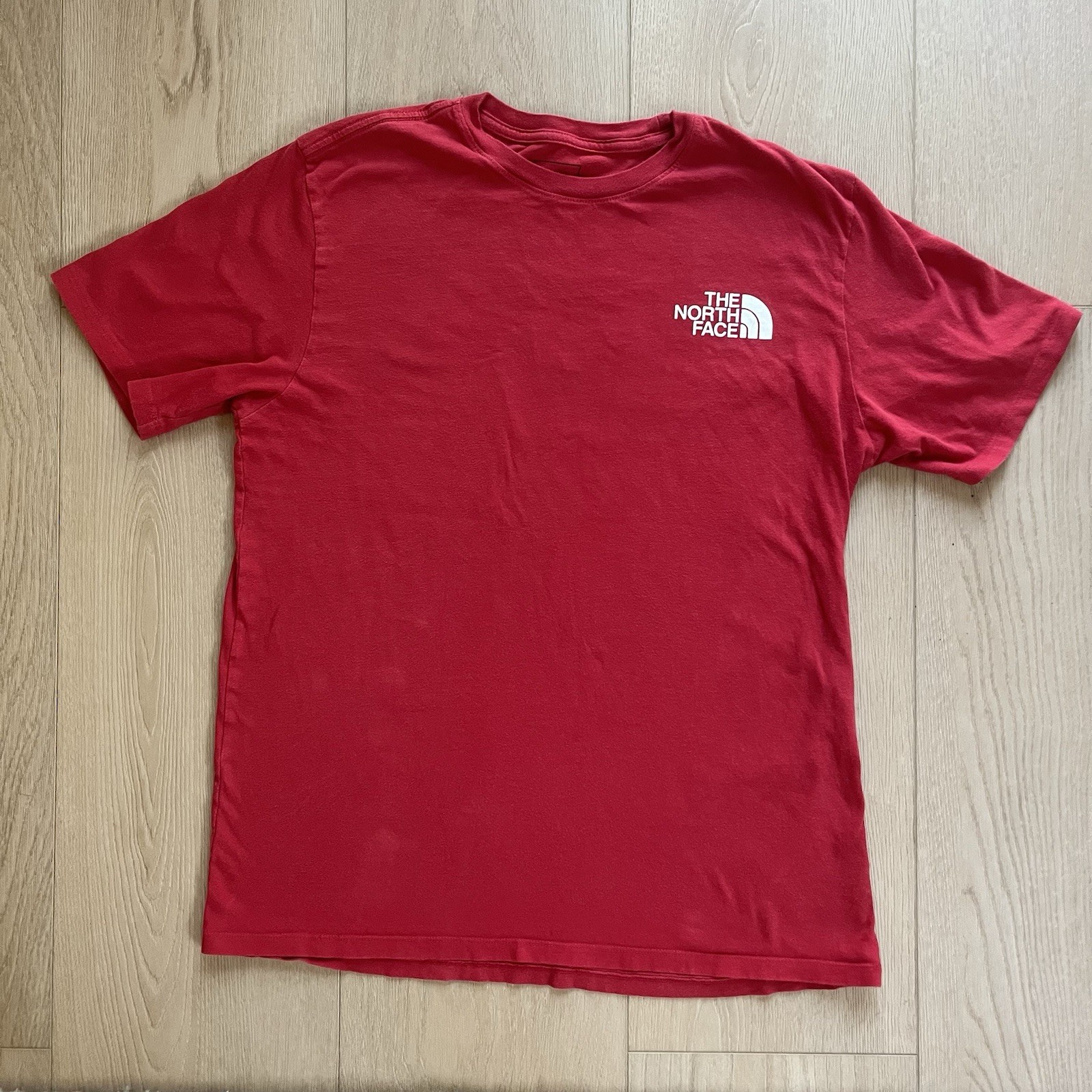 The North Face Men’s Short Sleeve T-Shirt Sunday Red Size L Logo Cotton Crew Nec