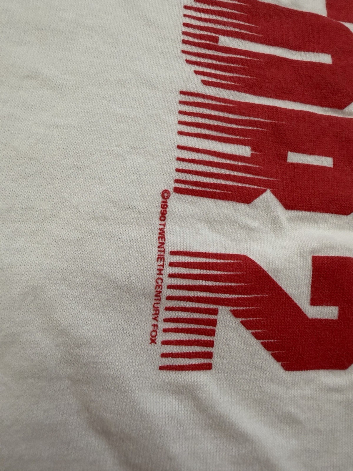 Vintage Predator 2 Movie Promo Shirt Adult XL 1990 Danny Glover Alien White Tee