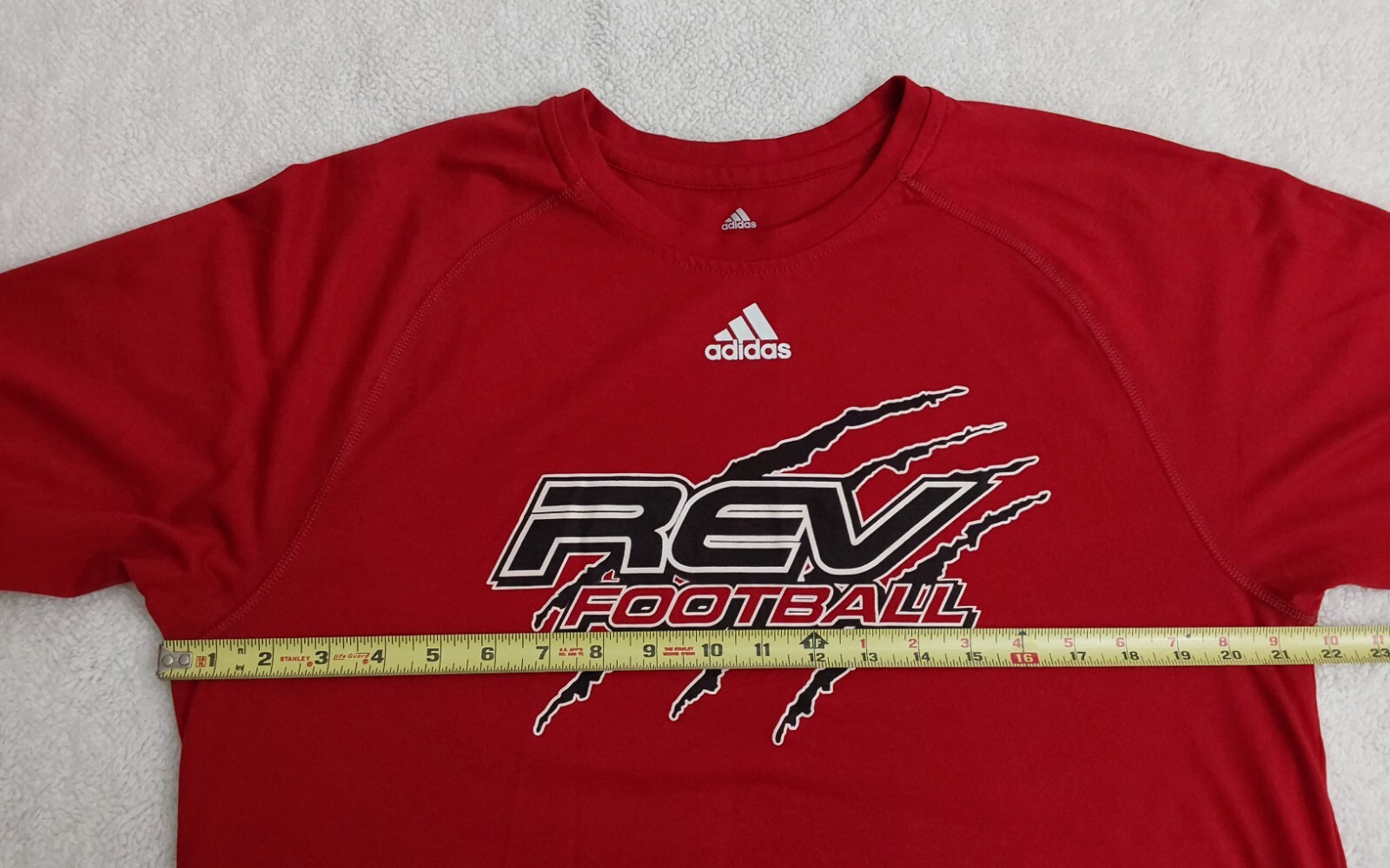 Adidas Climate T Shirt Mens Size Medium Red Short Sleeve Rev Football Polyester