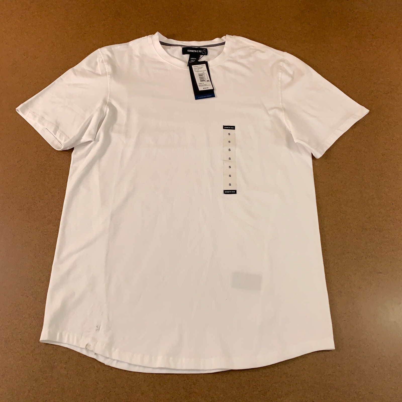 Kenneth Cole Mens Size Small White Short Sleeve Crew Neck T-Shirt NWT *Flaw