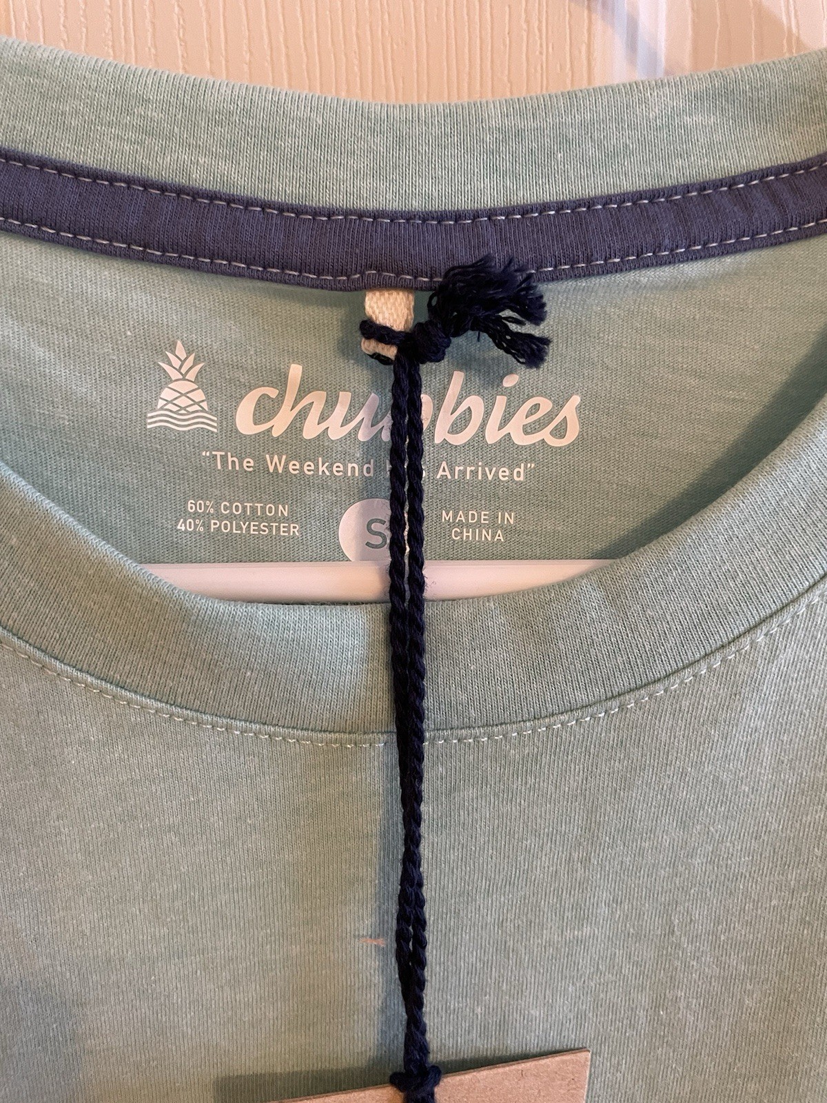 Chubbies Pocket T-shirt Men’s Size Small Sea Mint Color