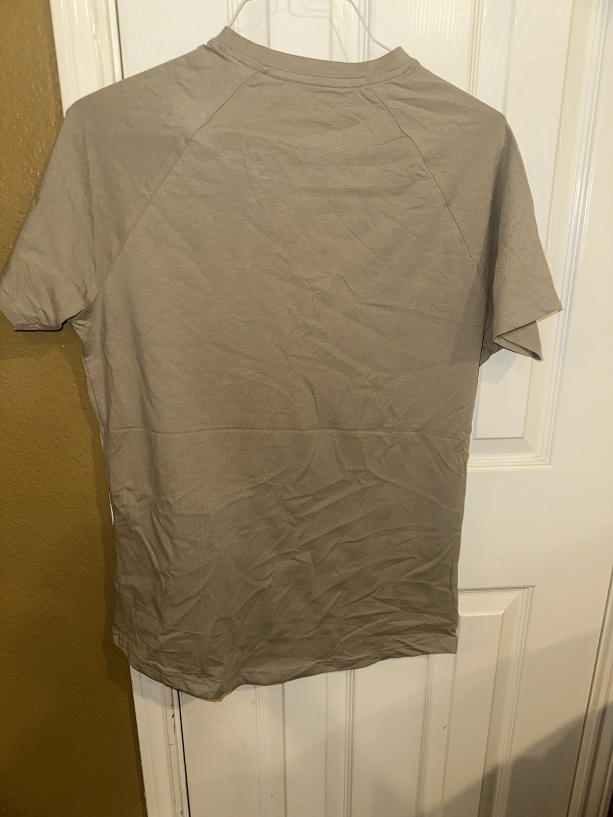 alphalete mens shirt M Beige 94% Cotton 6% Spandex