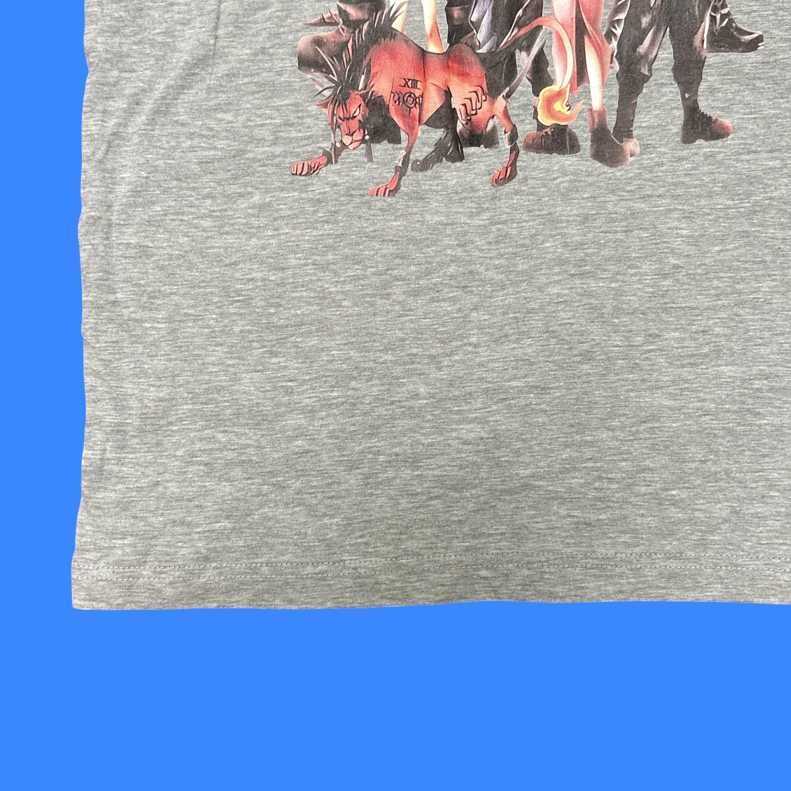 Final Fantasy VII Shirt Gray Medium Video Game Promo Graphic T-Shirt 90s Style