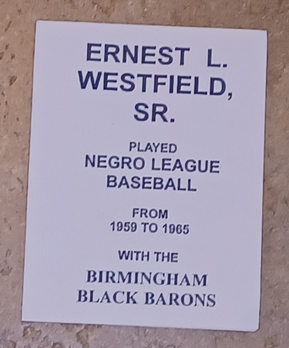 ERNIE WESTFIELD SIGNED Birmingham Black Barons T-Shirt Negro League baseball XL