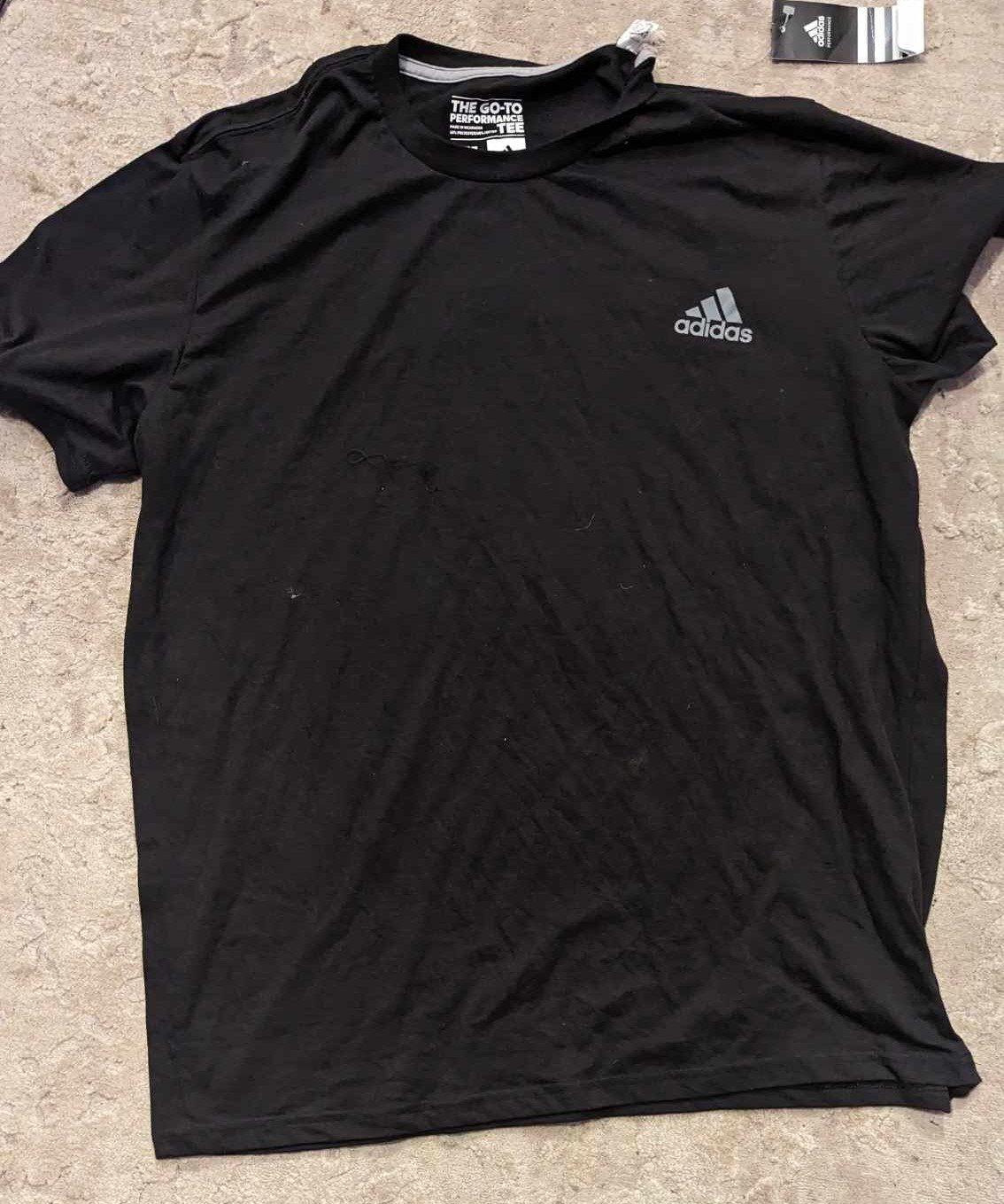 adidas – Go-To Performance Short Sleeve Crew Tee