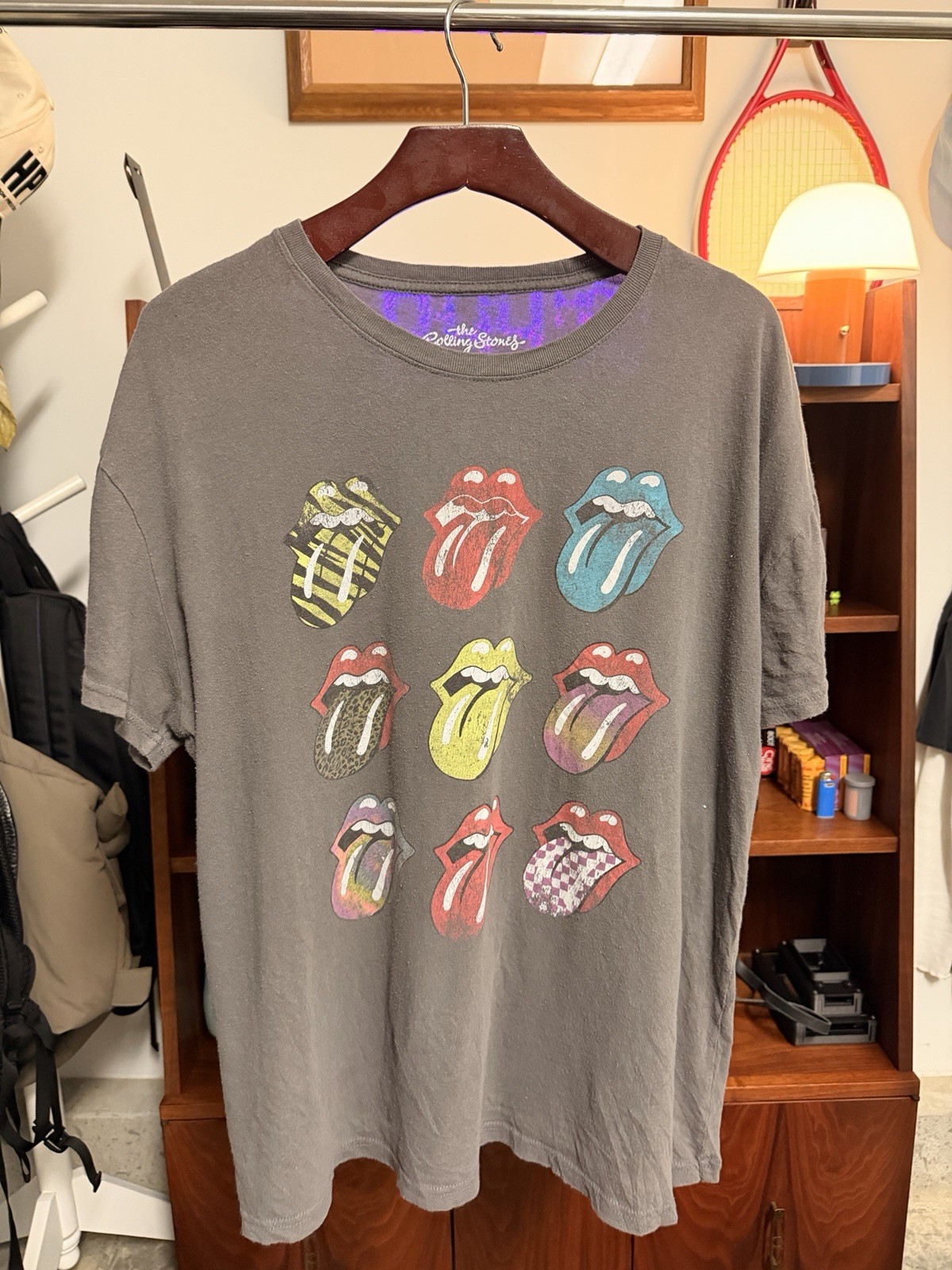 Rolling Stones T-Shirt Men’s XL Gray Graphic Tee Multi-Logo Tongue Distressed