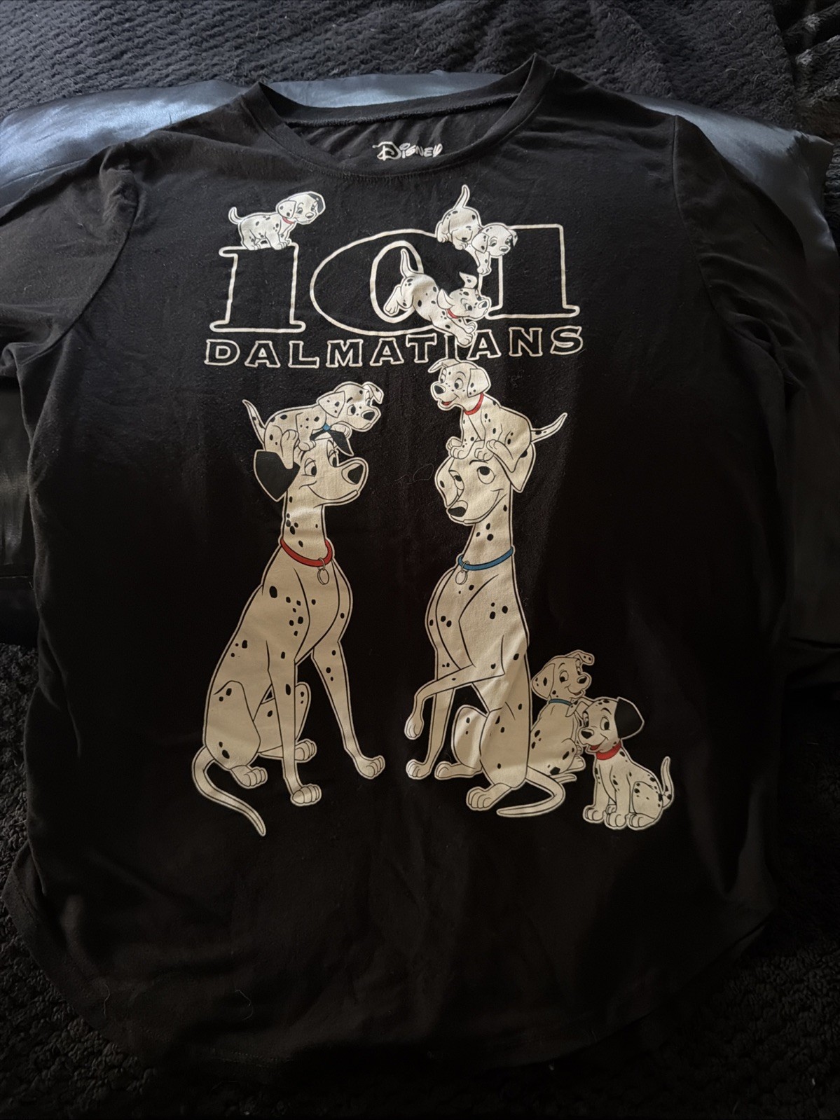 101 Dalmatians DisneyTee Shirt Adult Large Graphic Print Black Polyester Blend