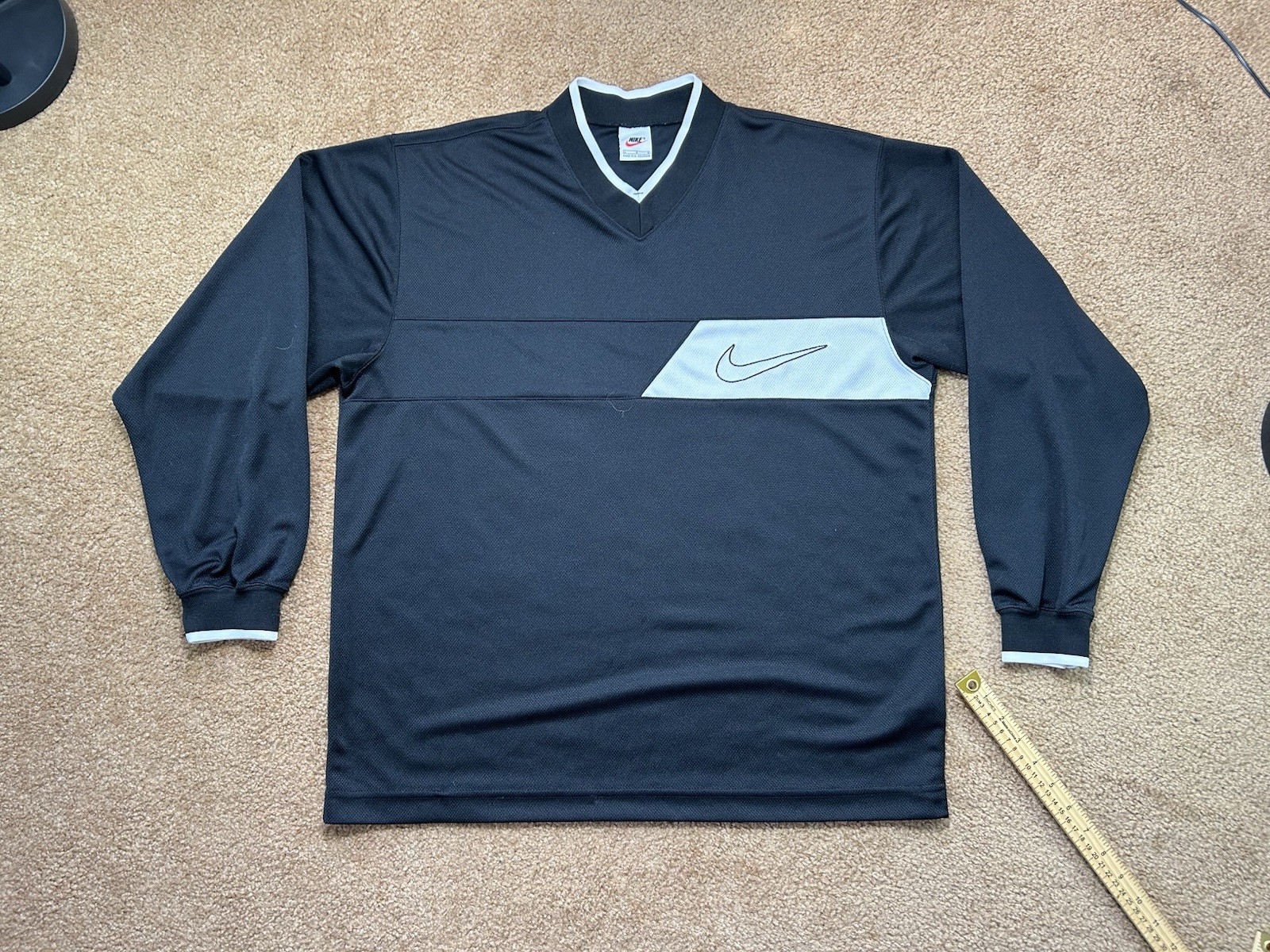 Vintage Nike Long Sleeve Shirt 90s–00s Black White Swoosh Pullover Mens Large