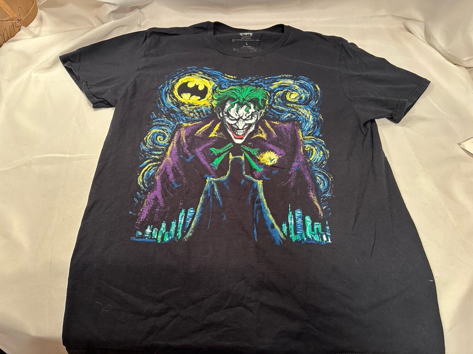 Batman Joker character print T-shirt size L Van Gogh Starry Night Tee Halloween