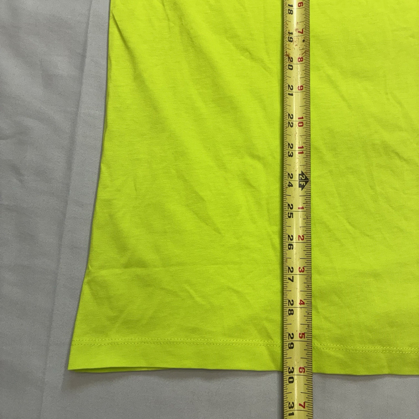 100% Authentic Lamborghini Short Sleeve T-Shirt Mens XL Sportswear Fit MSRP $200