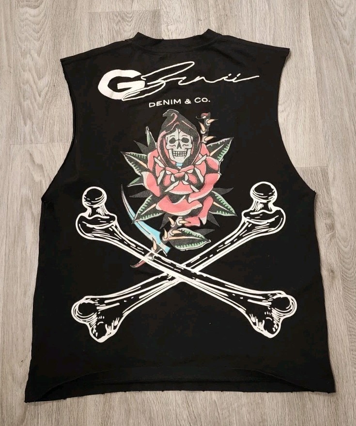 Gunzinii Skull & Bones Black Graphic T-shirt Size Medium Cut Off Sleeve