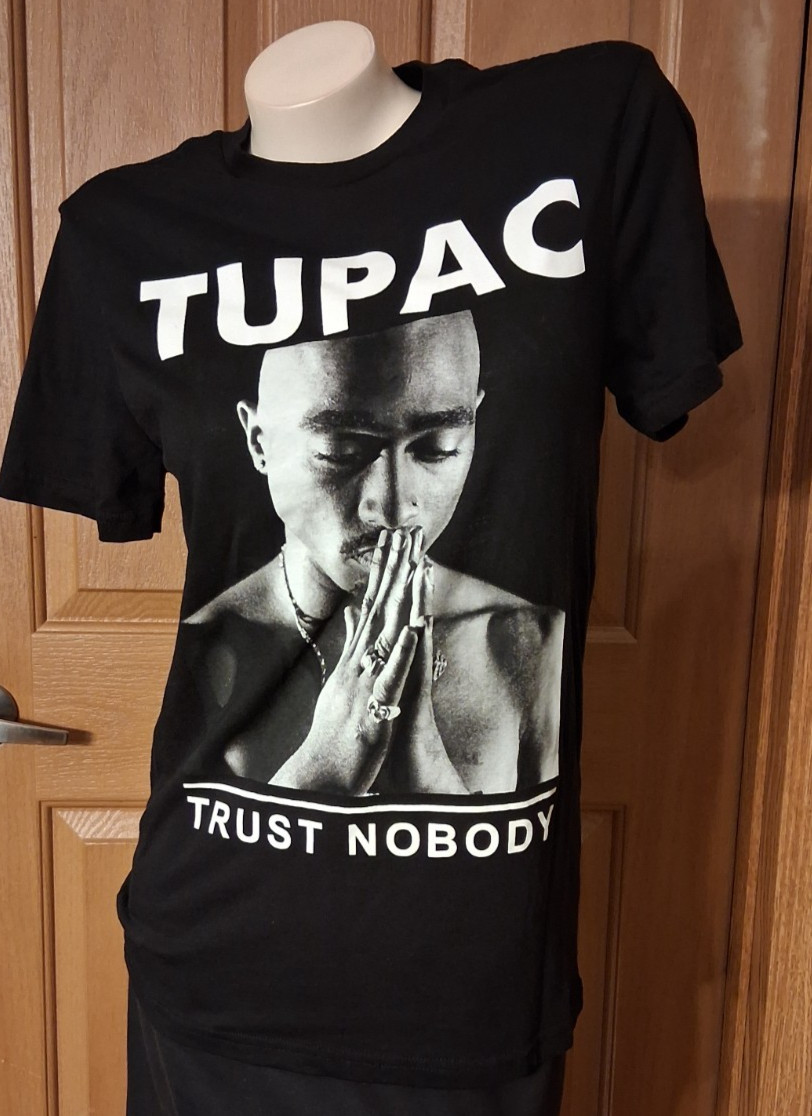 2PAC Black Graphic Tee Round Neck Short Sleeves Rap HipHop Size S(34-36)