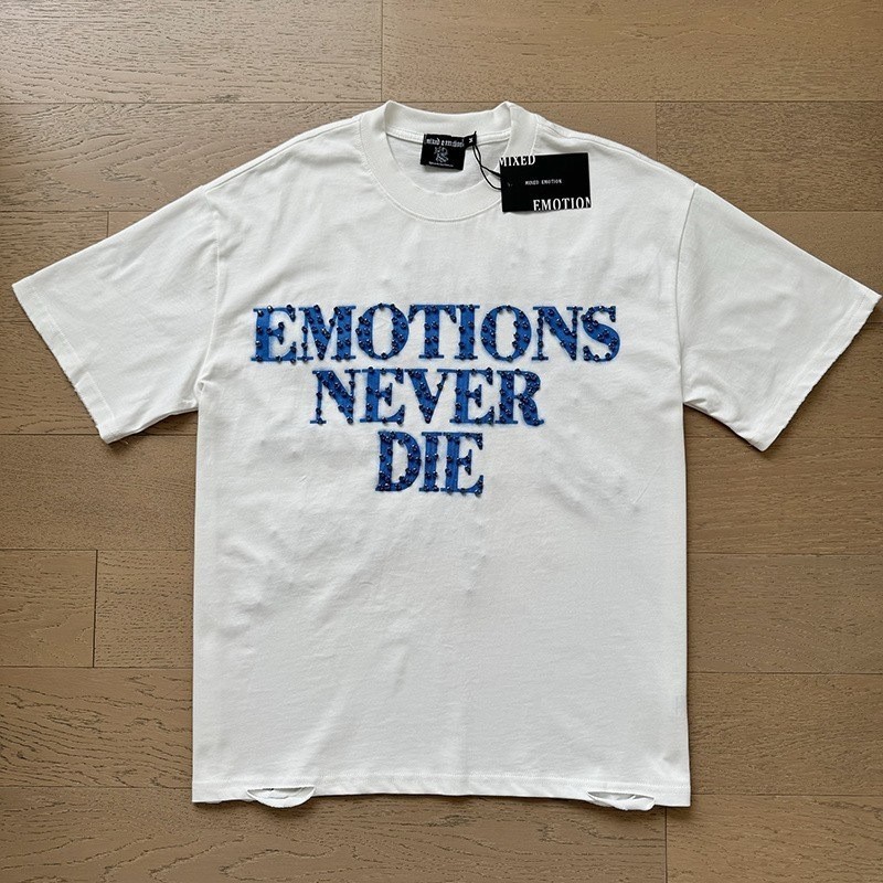 Mixed Emotion Retro Beaded Letter Design Loose Casual T-Shirt