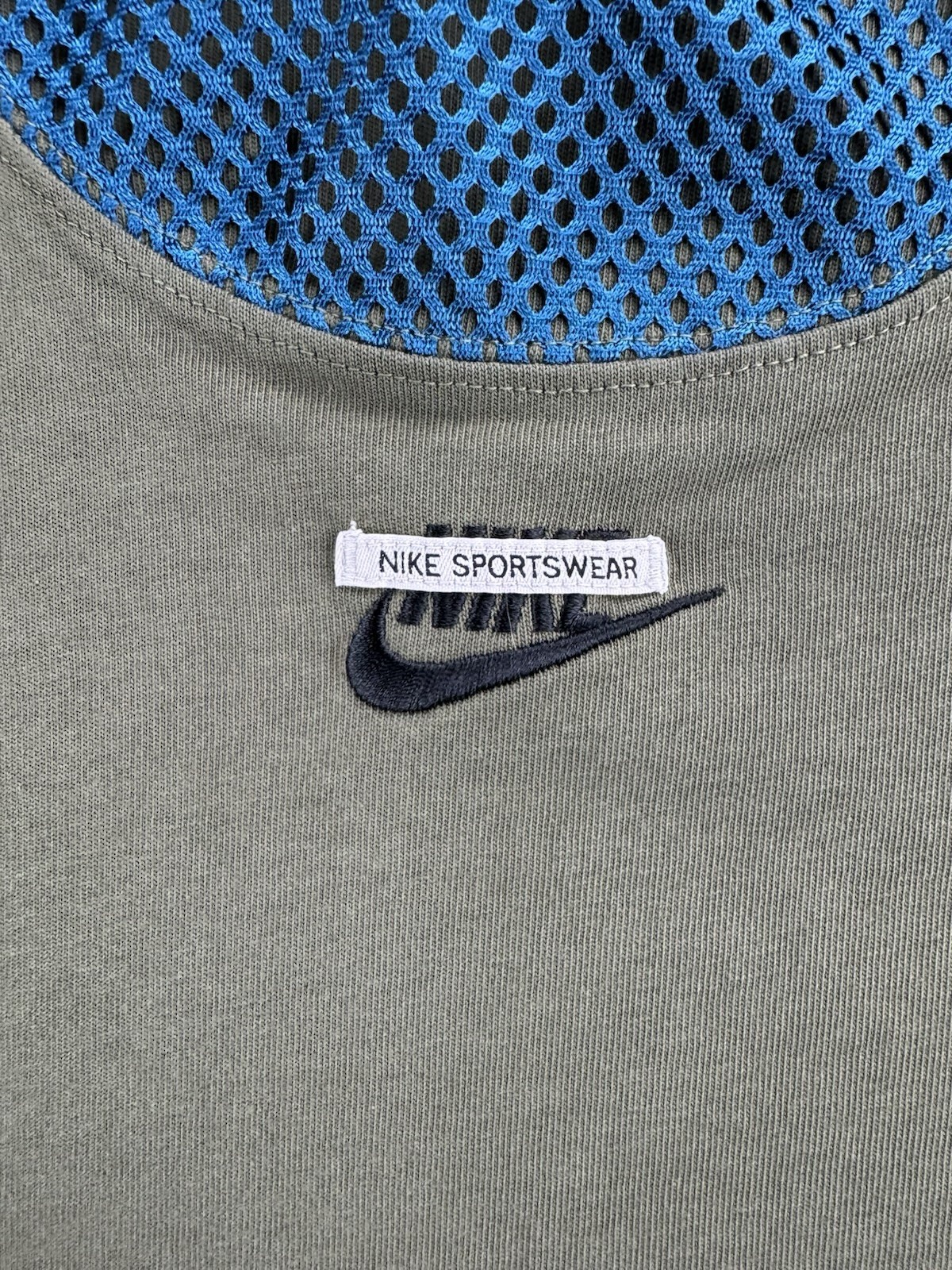 Nike Sportswear T Shirt Size Medium Olive Green Mesh Back Pleated VTG Inspired