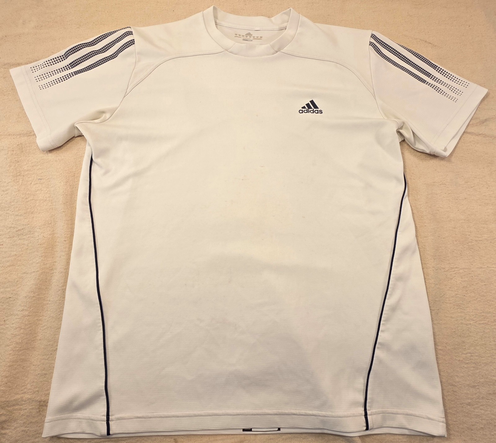 Used ADIDAS Climacool Response Mens White Tshirt 100% Polyester Shirt Size M Med