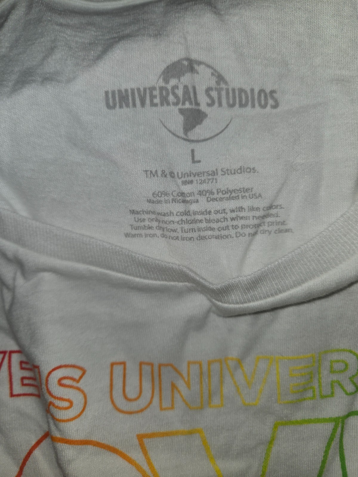 Universal Studios Love Is Universal Rainbow Pride T-Shirt White Large NWT