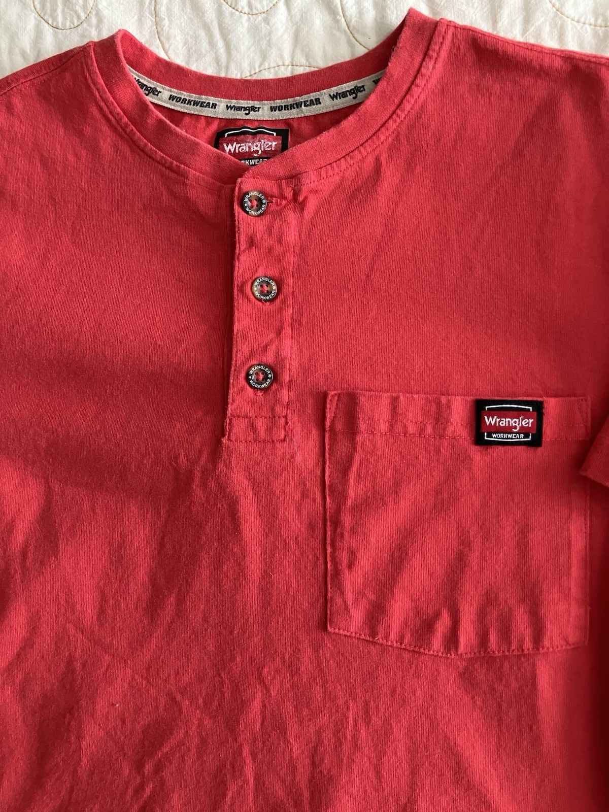 Wrangler Workwear Men’s Pocket T-Shirt Size Small S 34-36 Red Tee