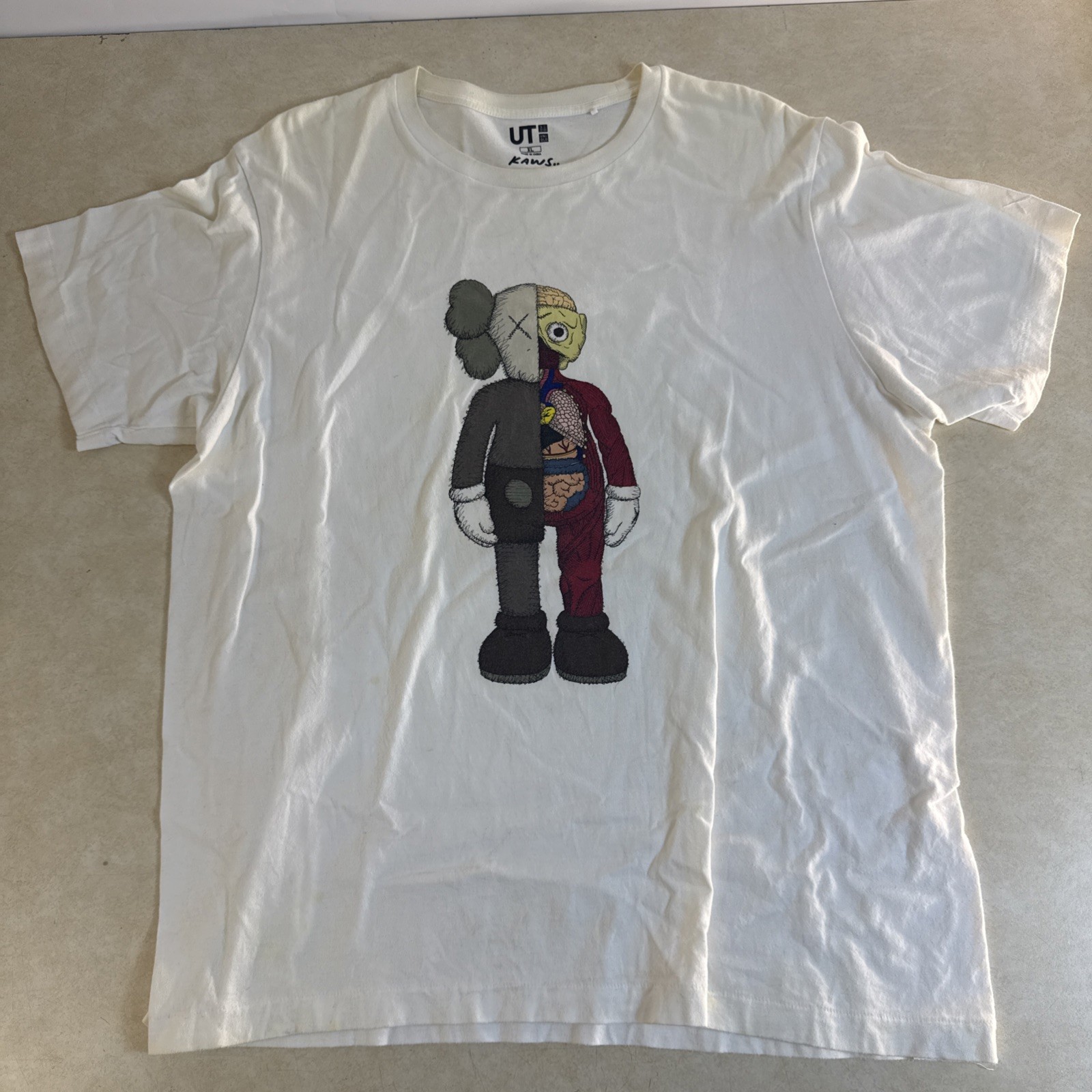 Uniqlo X Kaws Companion Art Figure Graphic Print Shirt Mens XL White
