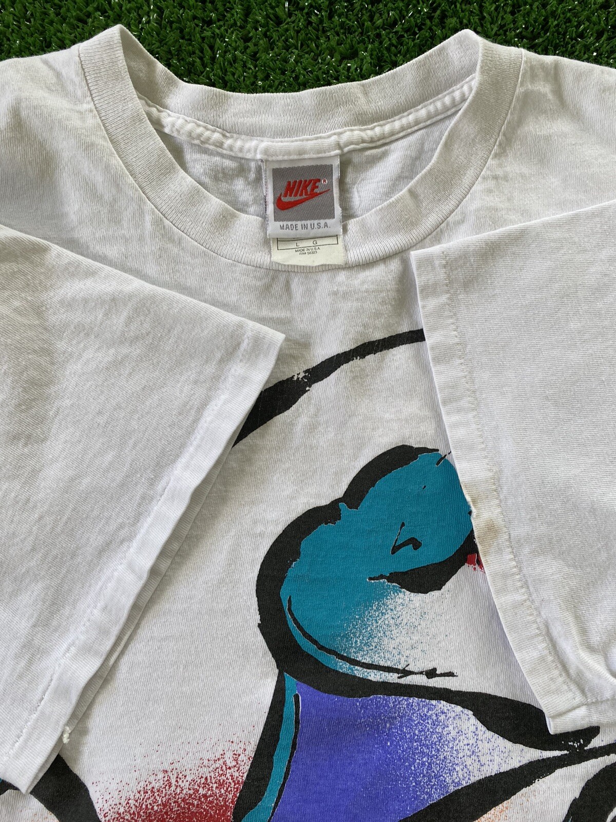VTG 1993 Nike Air Jordan VIII 8 Aqua Geometric T-Shirt 90s Single Stitch 23×27.5