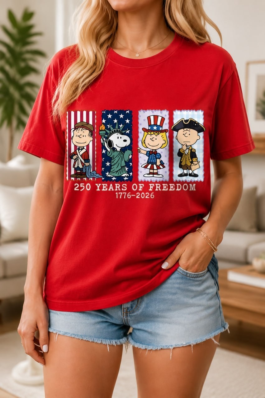 Snoopy Stamp T-Shirt Statue Of Liberty Peanuts 1776-2026 250 Years Freedom Red